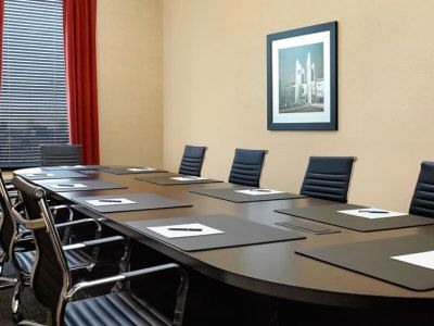 Four Points By Sheraton Edmonton Gateway מראה חיצוני תמונה